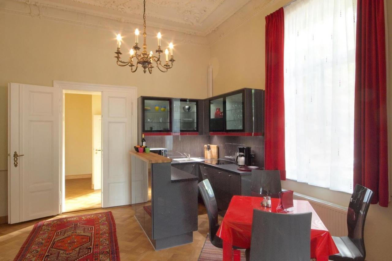 Ferienwohnungen Villa Haniel Hugo ドレスデン エクステリア 写真